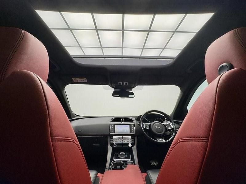 Used Jaguar F-Pace S 300 HP (220 kW) 2016 Grey SUV