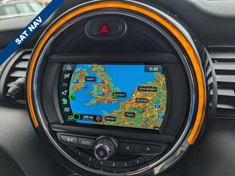 Image 2/4