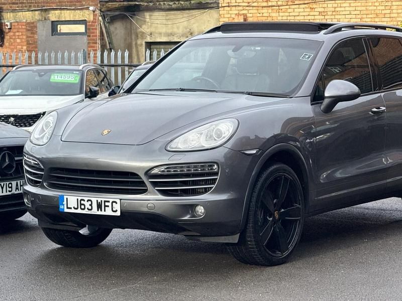 Used Porsche Cayenne 245 HP (180 kW) 2013 Grey SUV