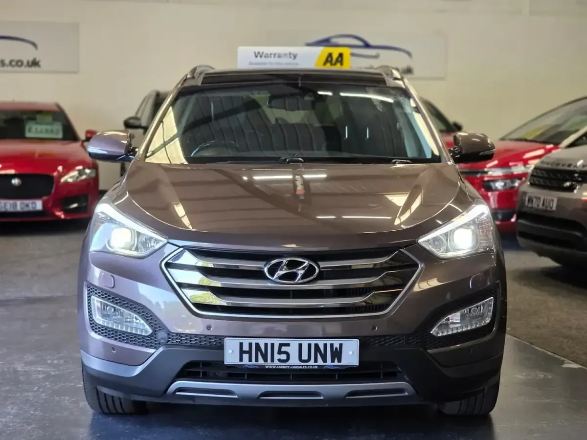 Used Hyundai Santa Fe Premium SE 200 HP (147 kW) 2015 Brown SUV