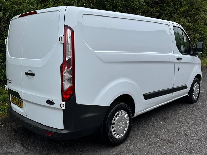 Usado Ford Transit Custom Trend 125 HP (91 kW) 2014 Branco Van