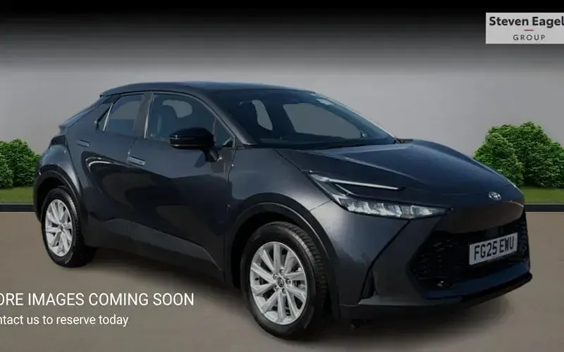 Used Toyota C-HR 140 HP (102 kW) 2026 SUV