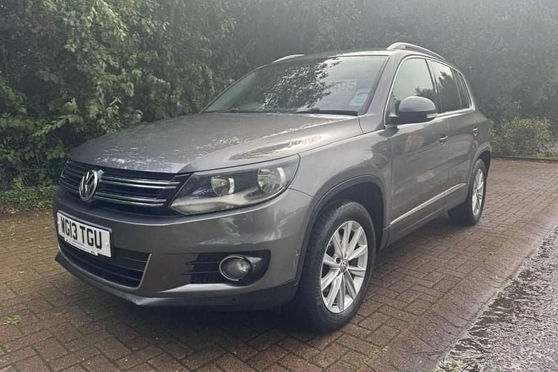 Grey Used 2013 VW Tiguan SE SUV | £5,495 (Fair price) - Image 1/1