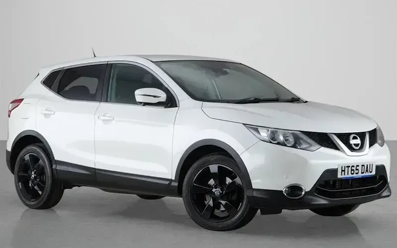 Used Nissan Qashqai N-TEC 116 HP (85 kW) 2015 SUV