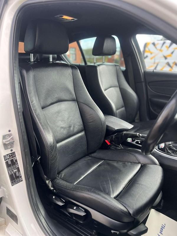 Used BMW 118 M Sport 2010 White Hatchback