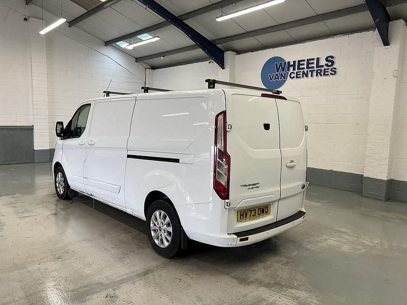 Used Ford Transit Custom Limited 130 HP (95 kW) 2023 White Van