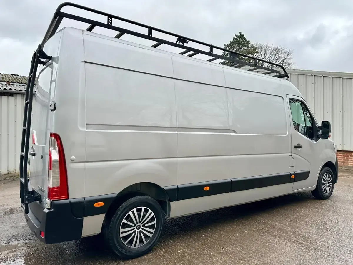 Używany Renault Master Business 2020 Szary Minivan