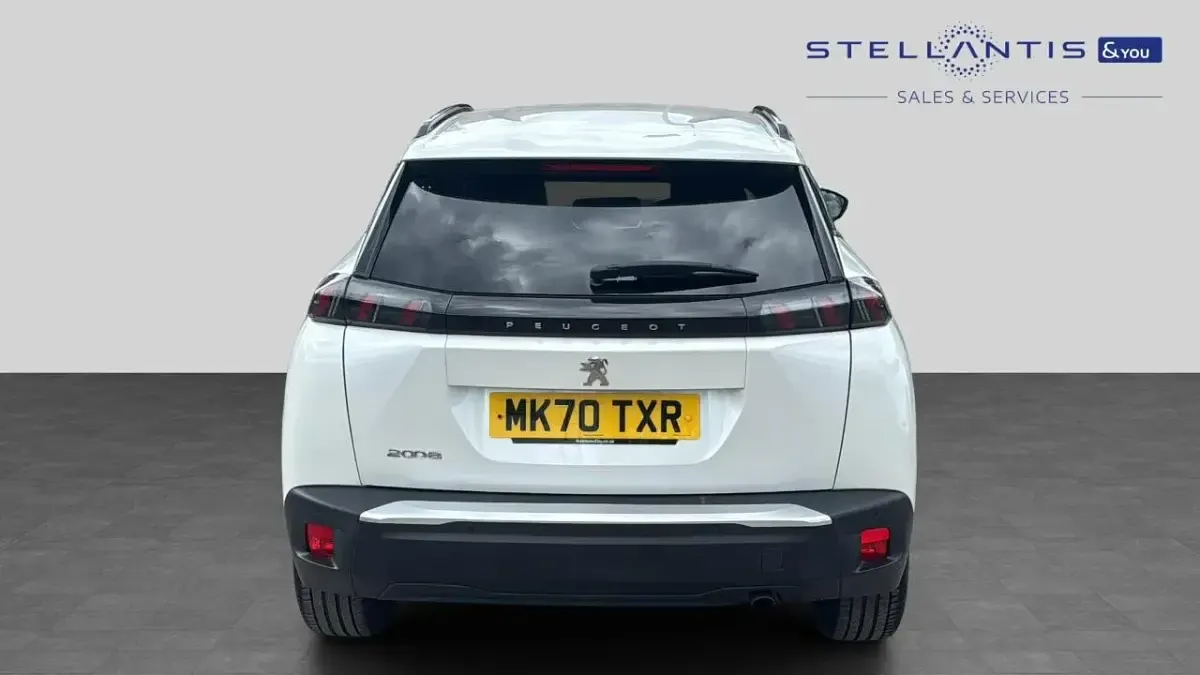 Used Peugeot 2008 Allure Premium 100 HP (73 kW) 2020 White SUV