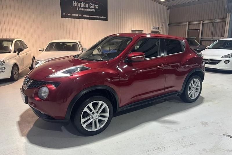 Red Used 2015 Nissan Juke Acenta SUV | £4,695 (Good price) - Image 1/1