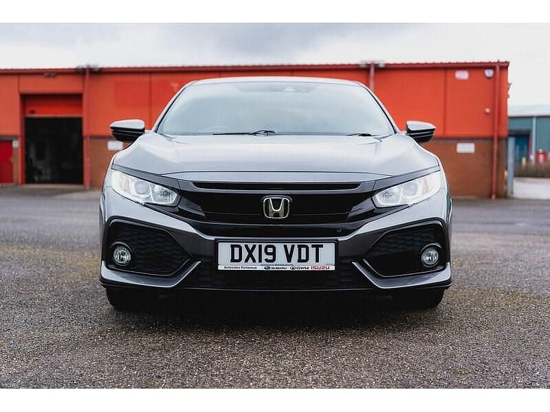 Used Honda Civic SR 126 HP (92 kW) 2019 Grey Hatchback