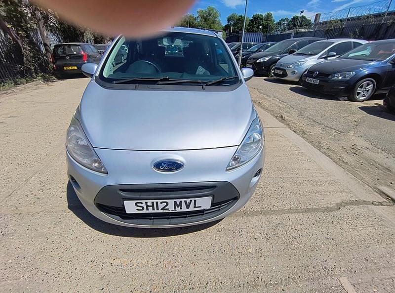 Used Ford Ka 69 HP (50 kW) 2012 Silver Hatchback