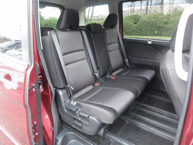 Used Nissan Serena 2020 Red MPV