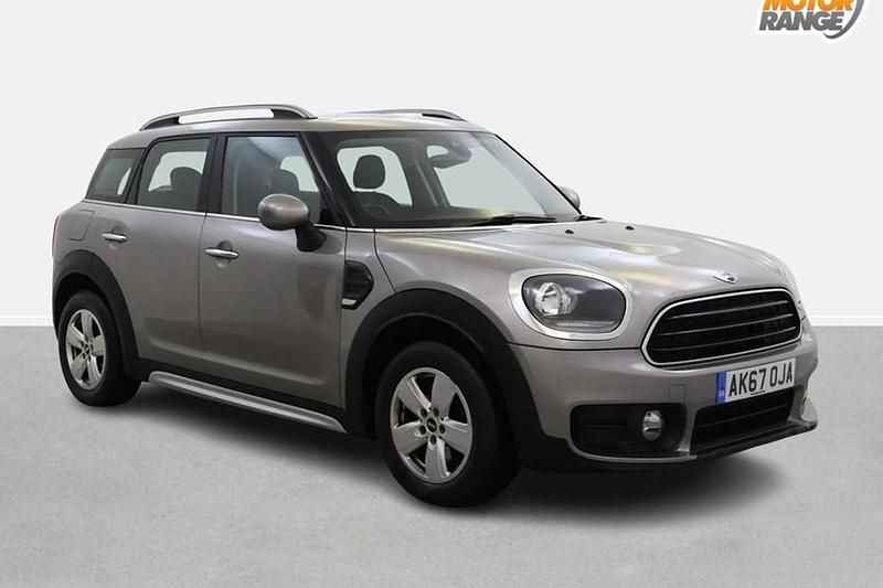 Silver Used 2017 Mini Cooper D Countryman SUV | £11,895 (Good price) - Image 1/1