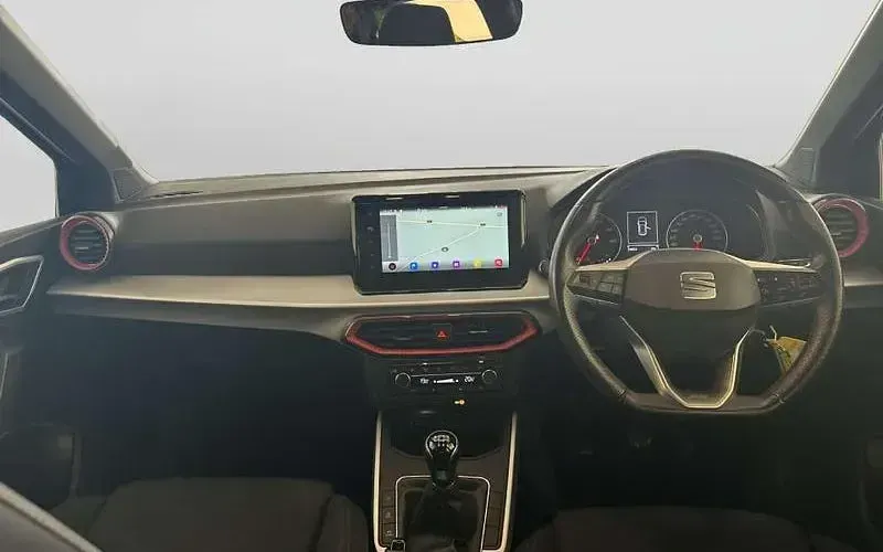 Used Seat Arona FR 110 HP (80 kW) 2022 Black SUV