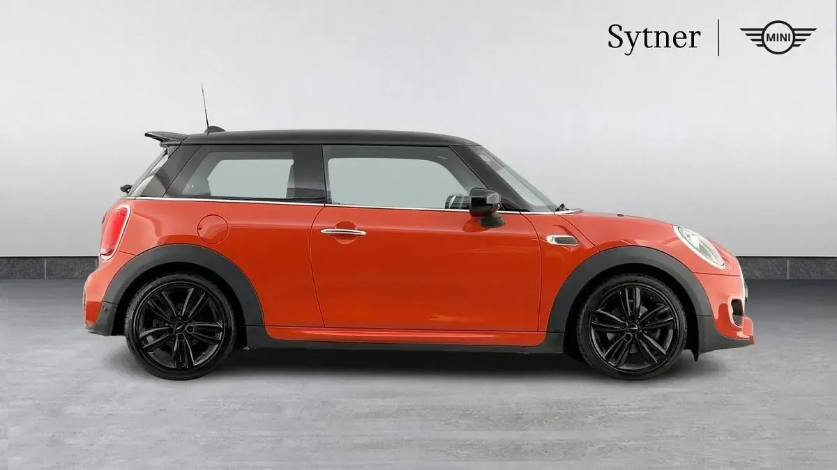 Used Mini Cooper Sport 134 HP (98 kW) 2019 Orange Hatchback