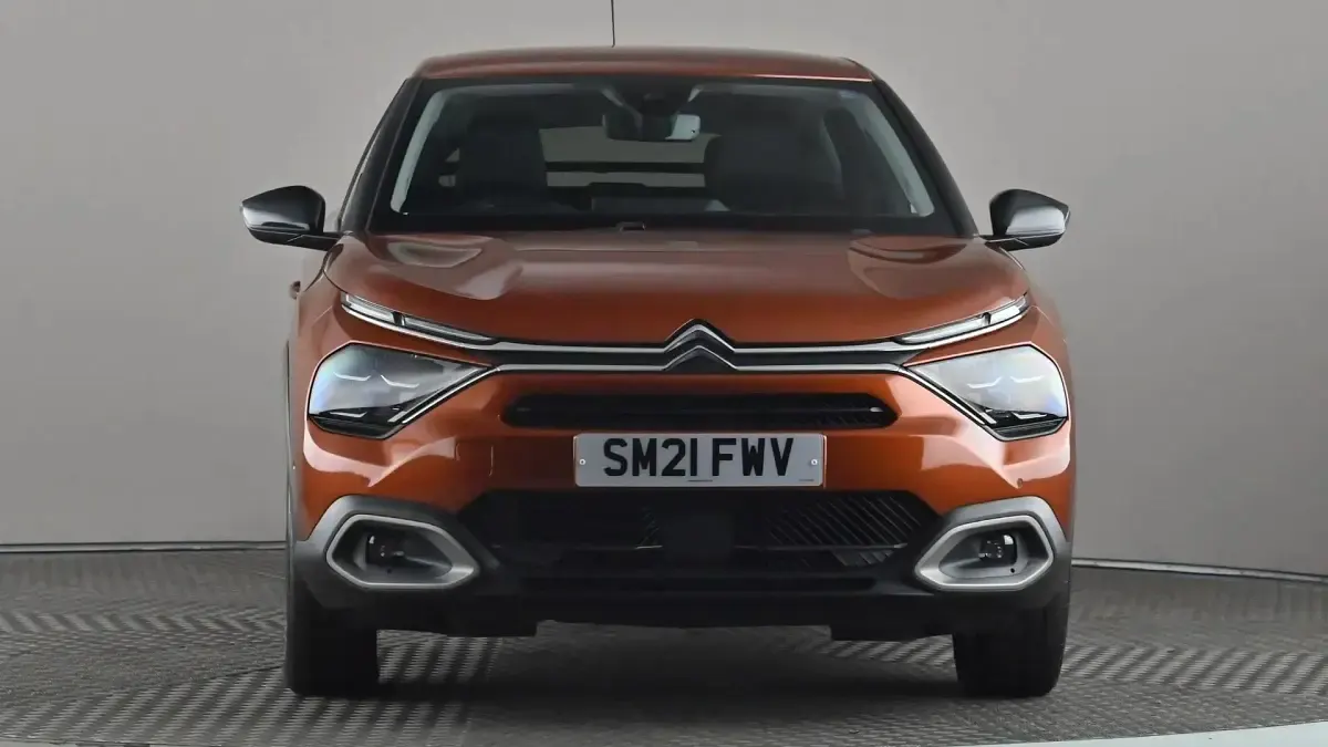 Used Citroën C4 PureTech 131 HP (96 kW) 2021 Brown Hatchback