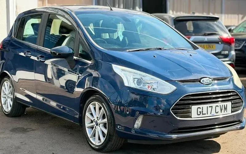 Used Ford B-MAX Titanium 105 HP (77 kW) 2017 MPV