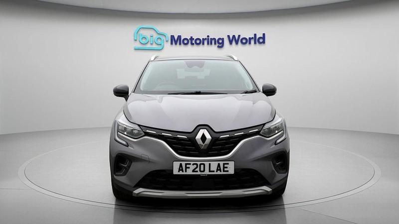 Used Renault Captur Version S 114 HP (83 kW) 2020 Grey/black SUV