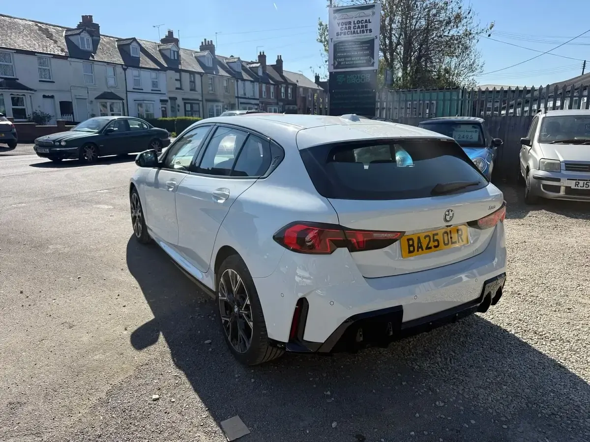 Used BMW 120 M Sport 170 HP (125 kW) 2025 White Hatchback