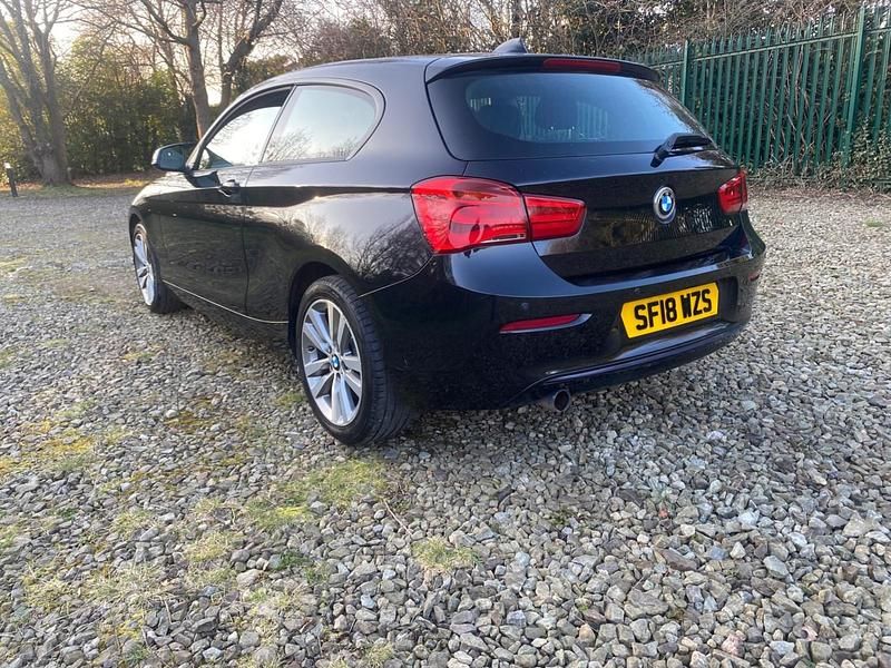 Used BMW 118 Sport Line 2018 Black Hatchback