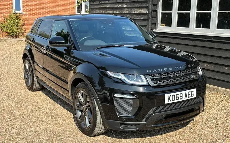 Used Land Rover Range Rover evoque Landmark 179 HP (131 kW) 2018 SUV
