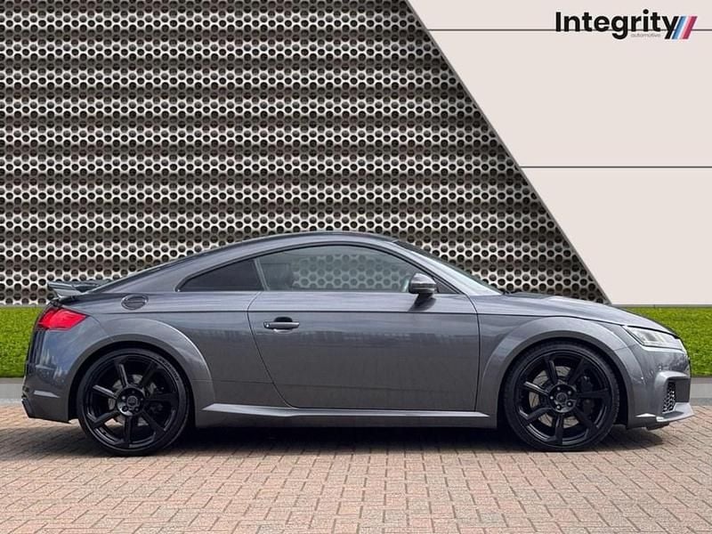Used Audi TT RS Design 400 HP (294 kW) 2016 Grey Coupe