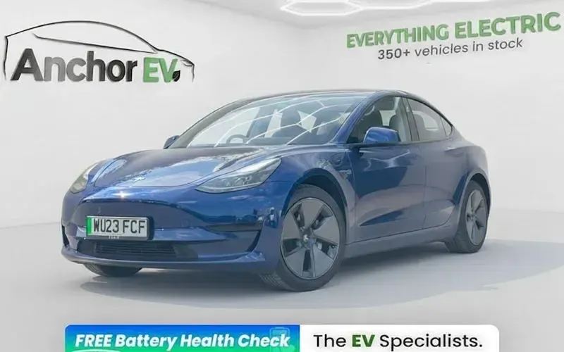 Used Tesla Model 3 Standard Range 180 kW (245 HP) 2023 Sedan