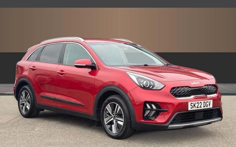 Red Used 2022 Kia Niro 2 SUV | £16,466 (Good price) - Image 1/4