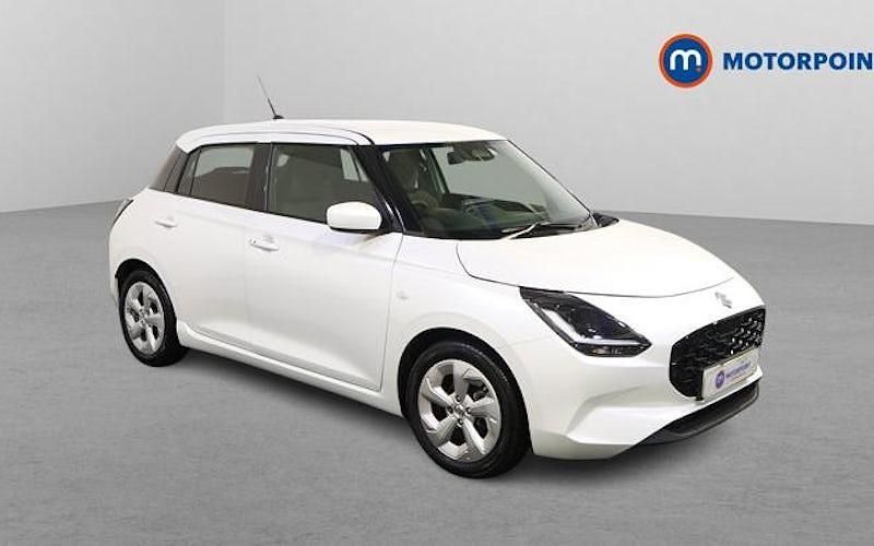 Used Suzuki Swift 82 HP (60 kW) 2025 White Hatchback