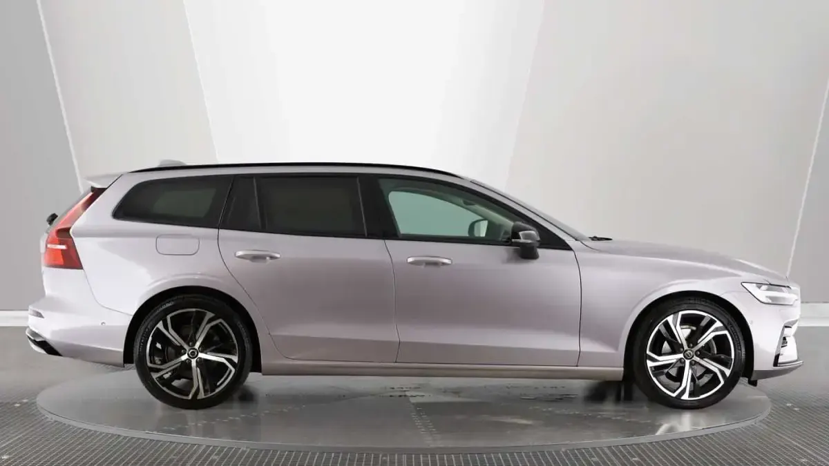 Used Volvo V60 Ultra 194 HP (142 kW) 2026 Estate