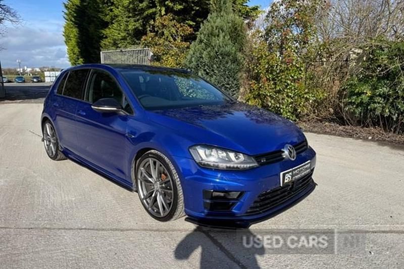 Used VW Golf VII R 2016 Blue Hatchback