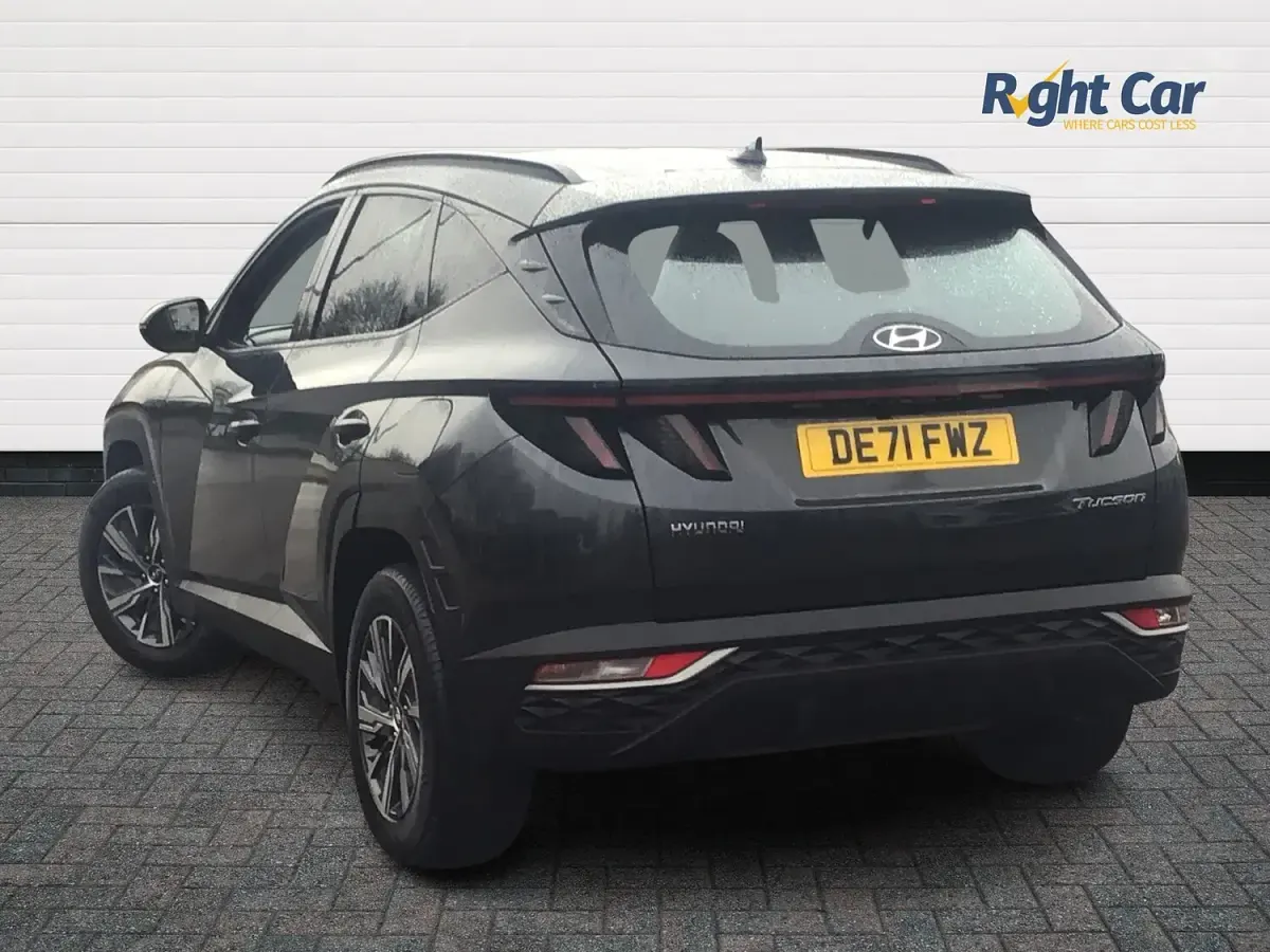 Used Hyundai Tucson SE 150 HP (110 kW) 2021 Grey SUV