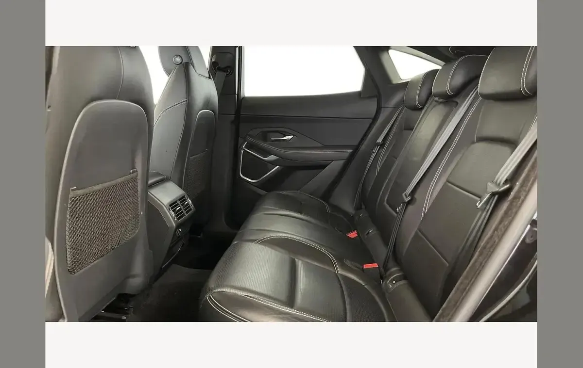Używany Jaguar E-Pace R-Dynamic 240 KM (176 kW) 2018 Czarny SUV