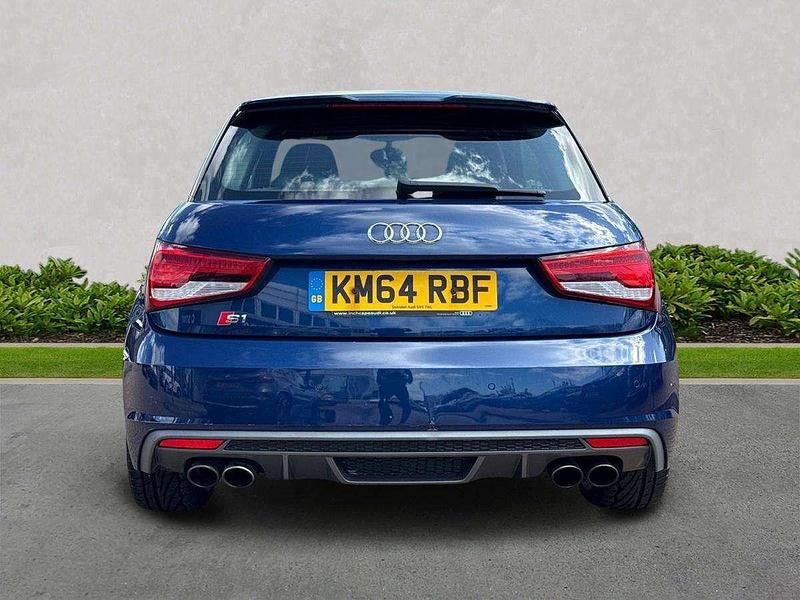 Begagnad Audi A1 Advanced 256 HK (188 kW) 2014 Blå Halvkombi