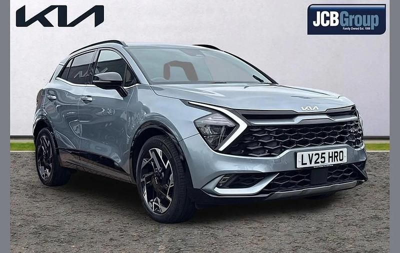 Silver New 2025 Kia Sportage 4 SUV | £30,995 (Fair price) - Image 1/4