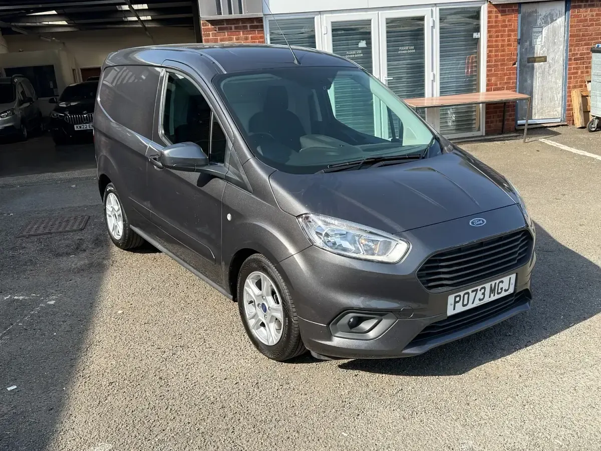 Used Ford Transit Courier Limited 100 HP (73 kW) 2023 Grey Van