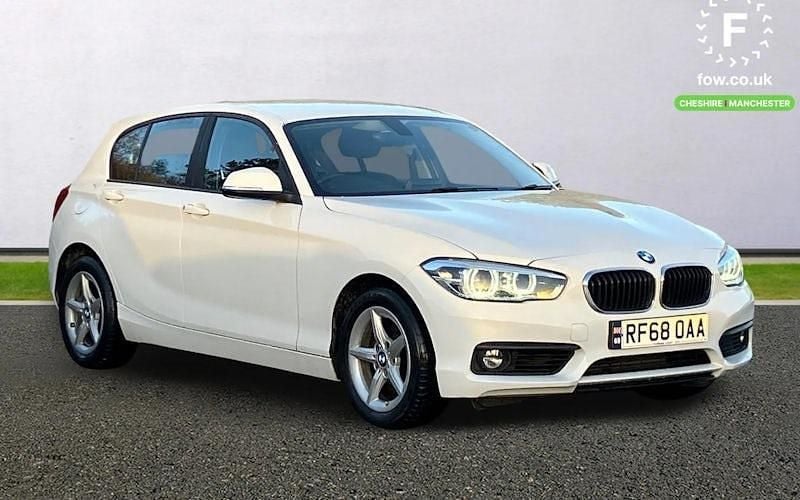 White Used 2018 BMW 118 Comfort Edition Hatchback | £13,999 (Good price) - Image 1/4