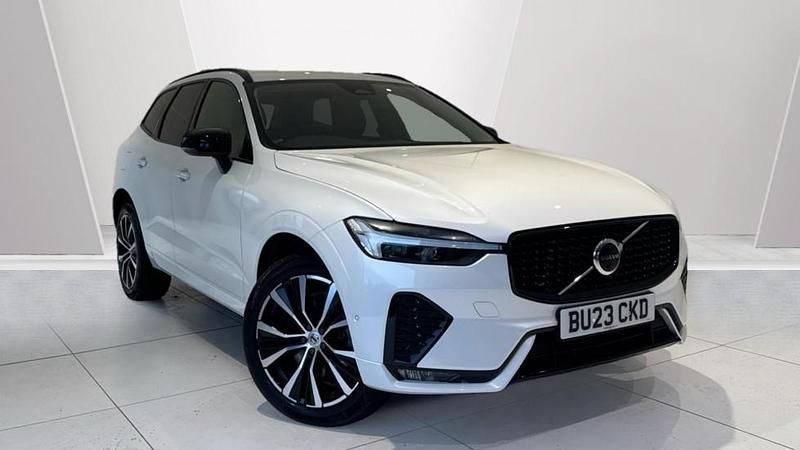 Crystal white Used 2023 Volvo XC60 Plus SUV | £32,640 - Image 1/4