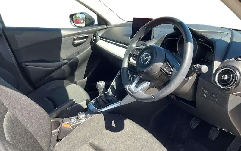 Used Mazda 2 Center-Line 75 HP (55 kW) 2024 Hatchback