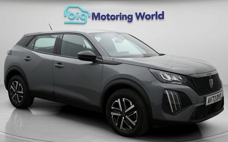Used Peugeot 2008 Active 101 HP (74 kW) 2023 Grey SUV