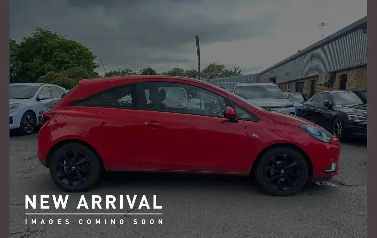 Used Vauxhall Corsa SRi 88 HP (64 kW) 2019 Red Hatchback