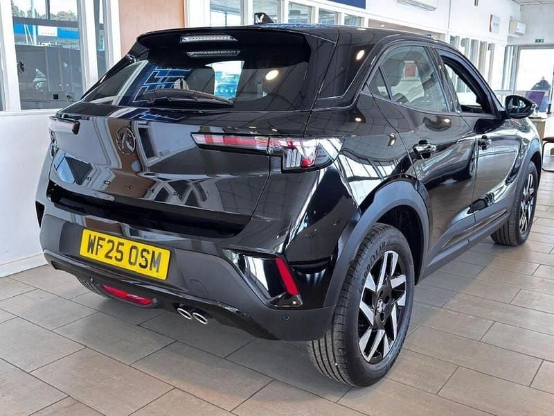 Black New 2025 Vauxhall Mokka Design Edition SUV | £18,995 (Good price) - Image 1/4