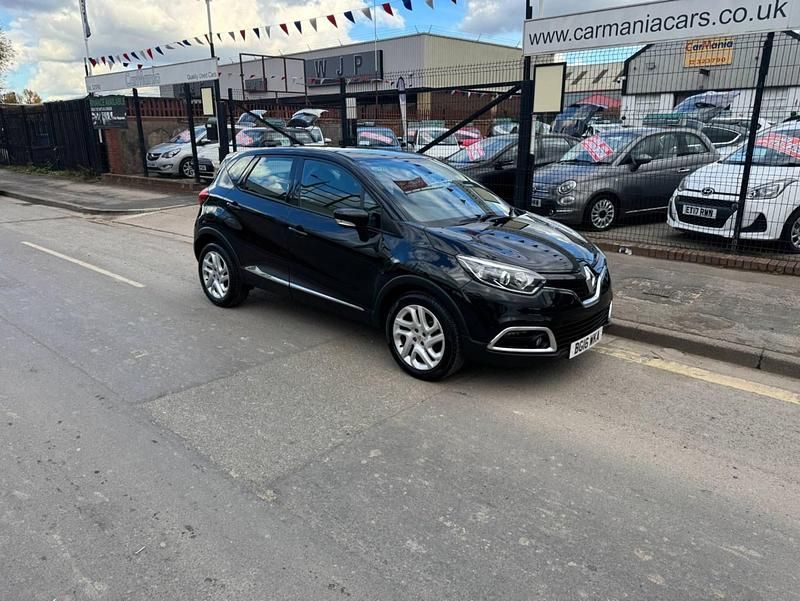 Black Used 2016 Renault Captur Dynamique SUV | £4,795 (Fair price) - Image 1/4
