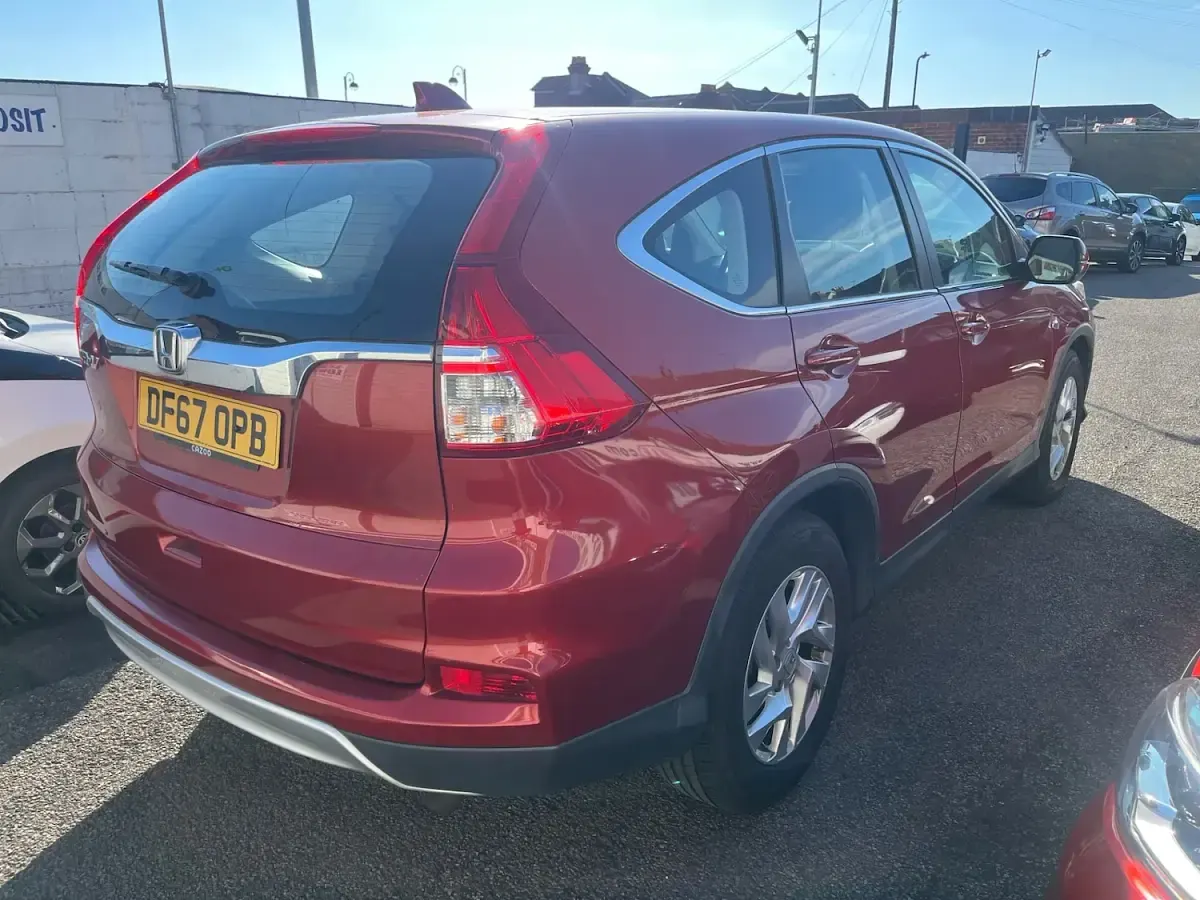Used Honda CR-V S 155 HP (114 kW) 2018 Red SUV
