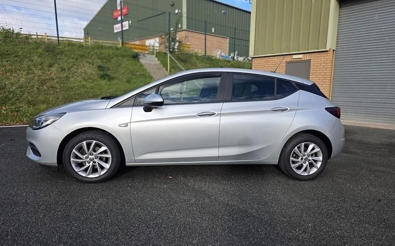 Used Vauxhall Astra SRi 122 HP (89 kW) 2020 Hatchback