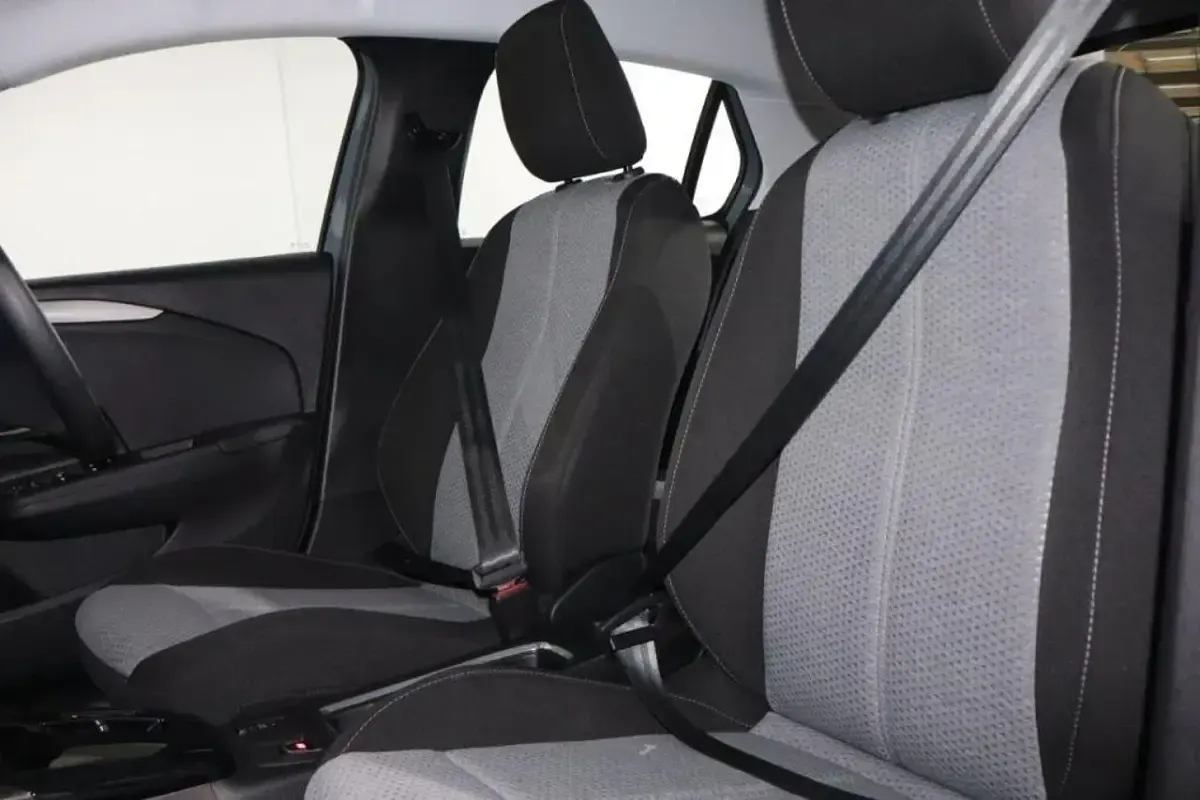 Begagnad Vauxhall Corsa-e Design Edition 100 kW (136 HK) 2024 Grå Halvkombi