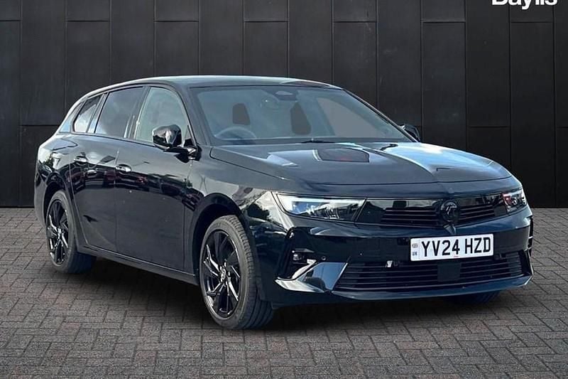 Black Used 2024 Vauxhall Astra Estate | £19,995 (Fair price) - Image 1/1