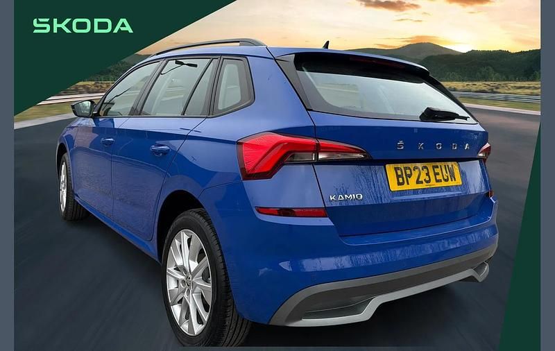 Used Skoda Kamiq SE 108 HP (79 kW) 2023 Blue SUV