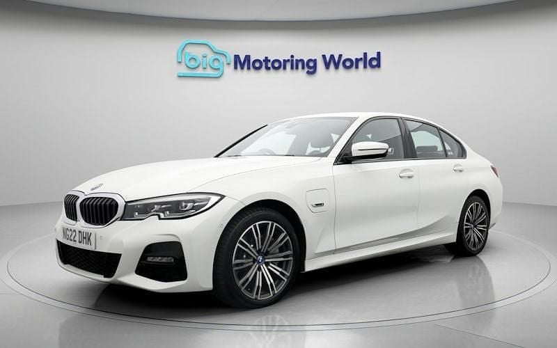 Used BMW 330e M Sport 292 HP (214 kW) 2022 White Sedan