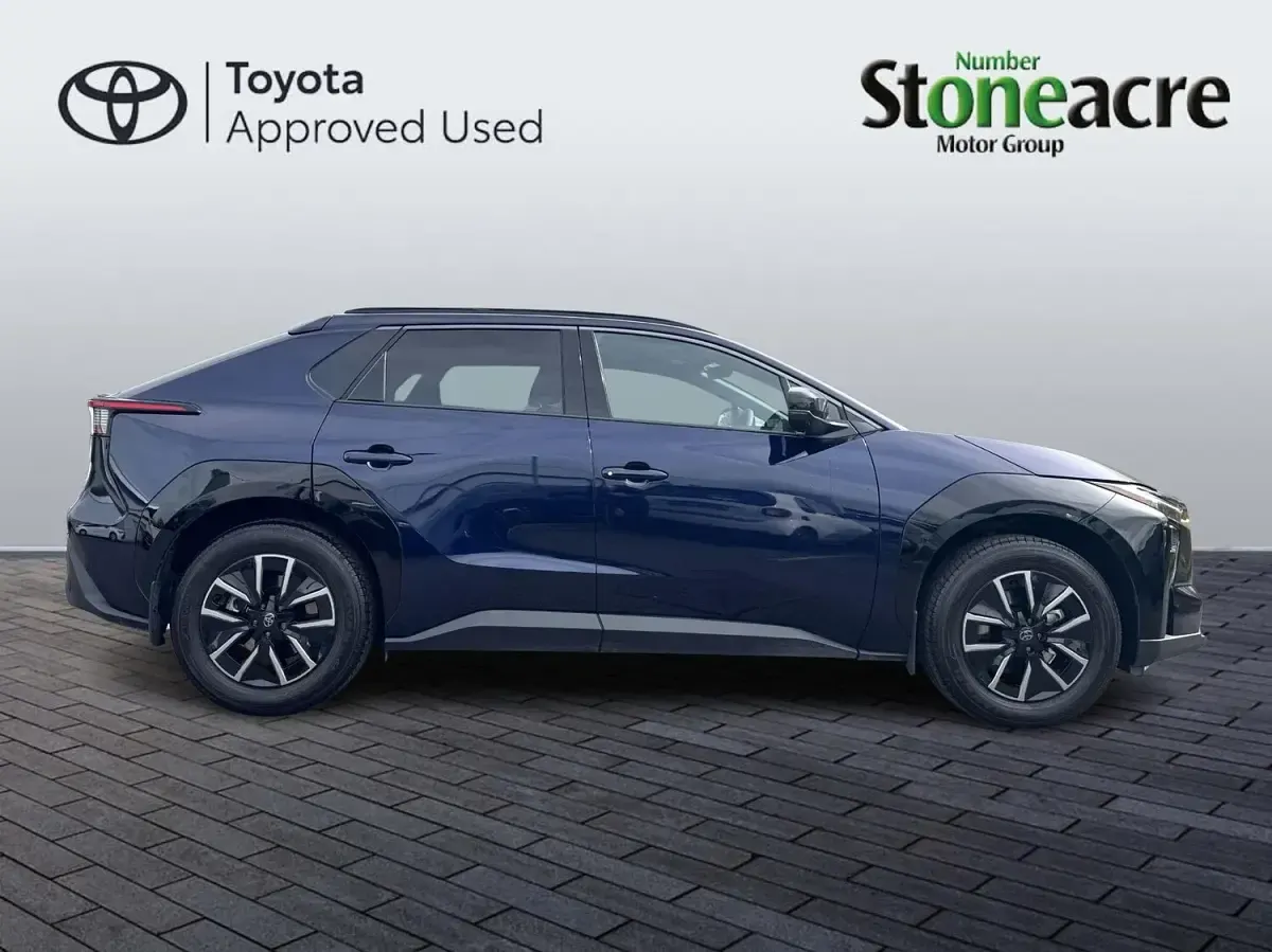 Used Toyota bZ4X Design 164 kW (224 HP) 2026 Blue SUV